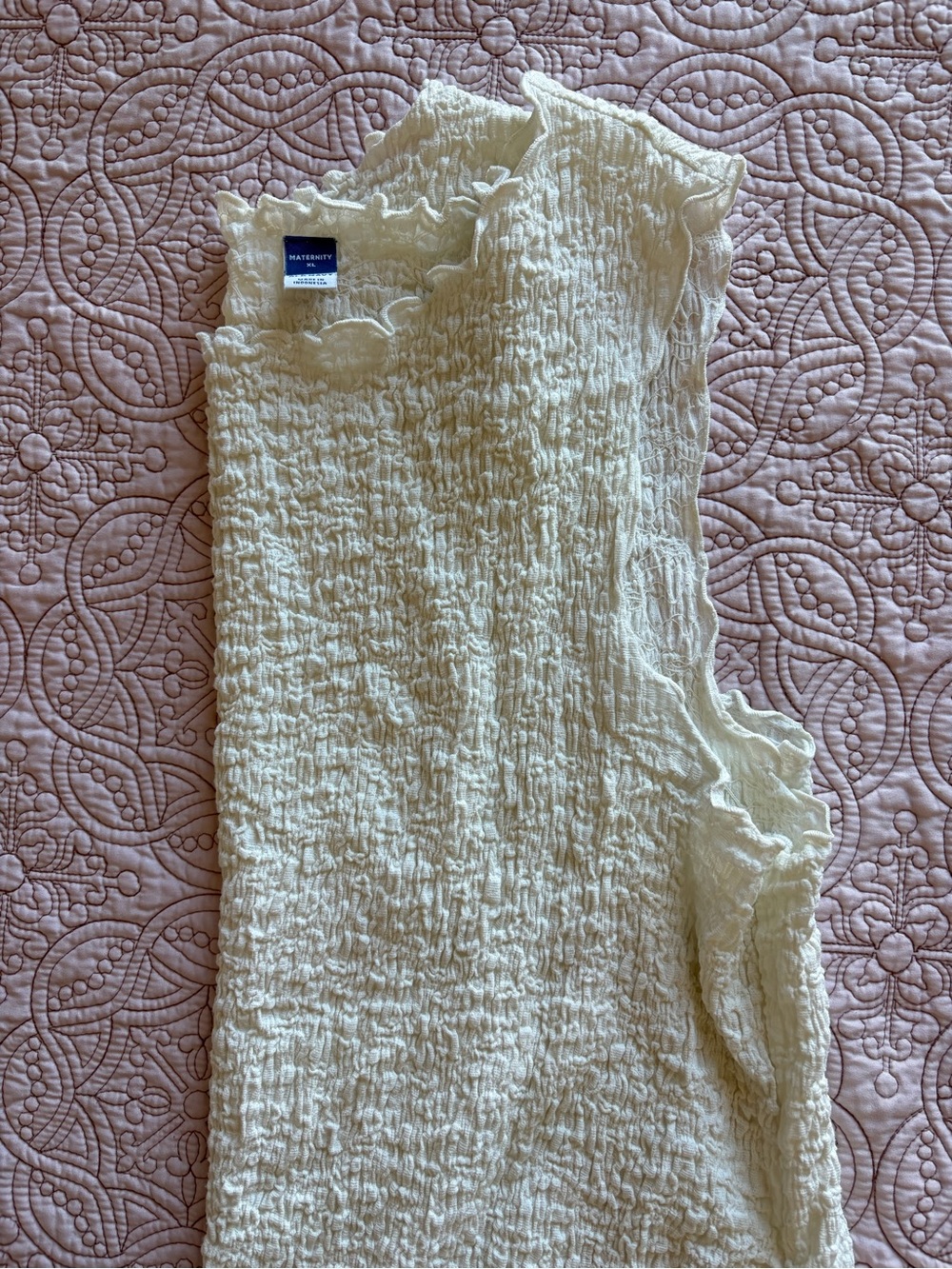 Old Navy Maternity Crinkle Tank